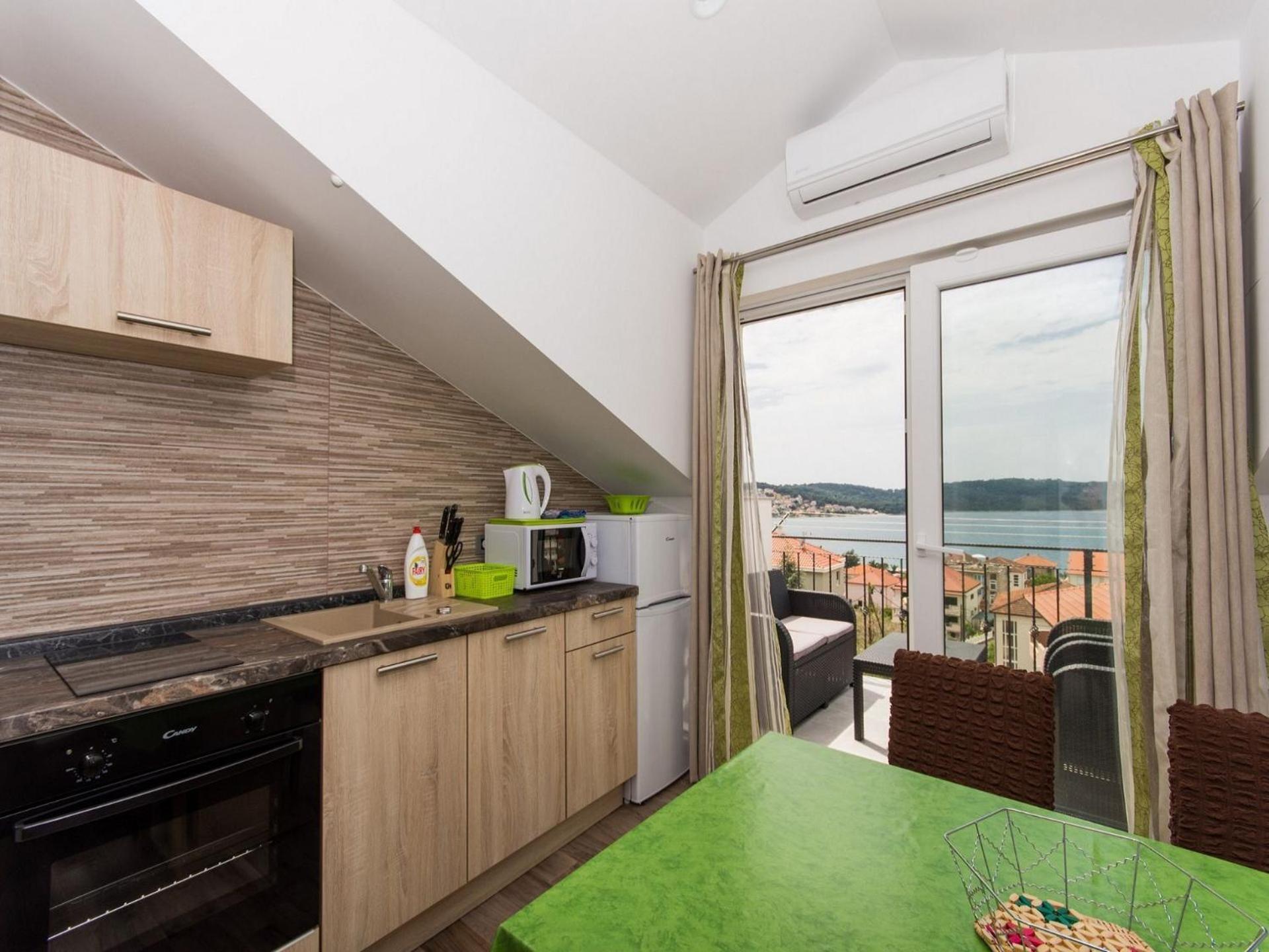 Apartment Tamara Trogir Extérieur photo